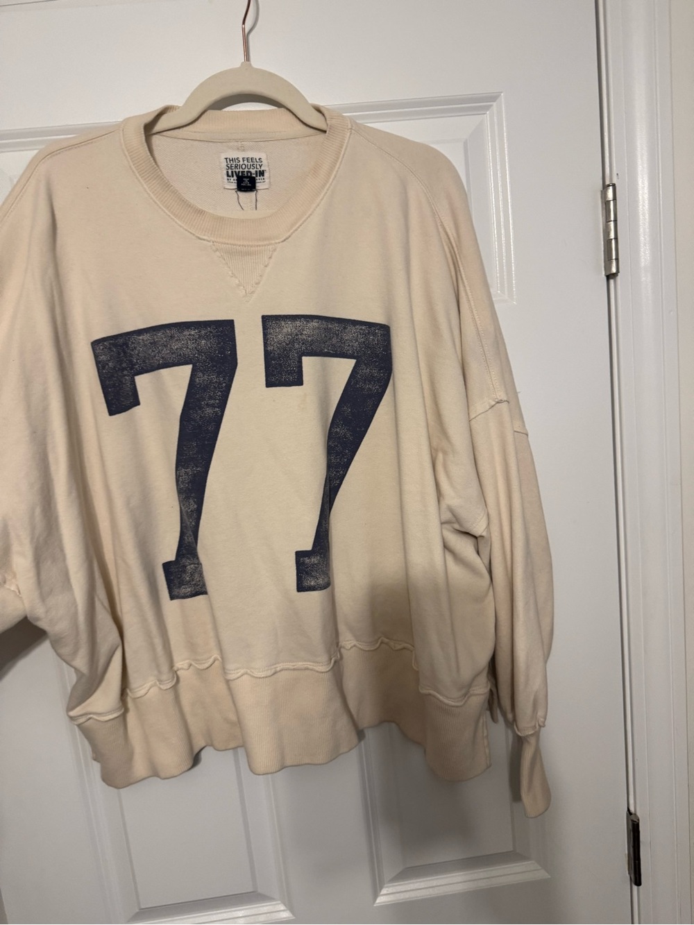 Vintage-Inspired Cream Sweatshirt with Navy '77' Graphic